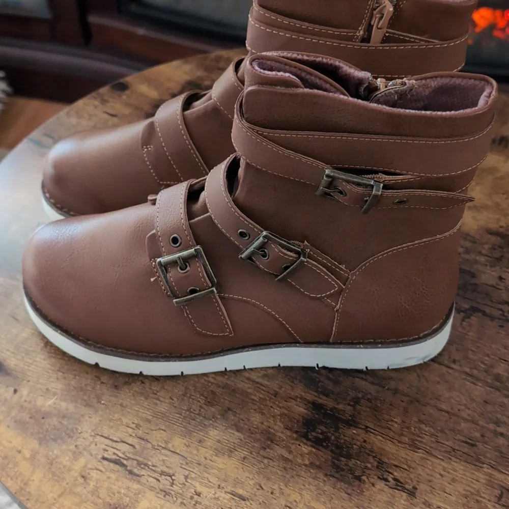 BOC boots